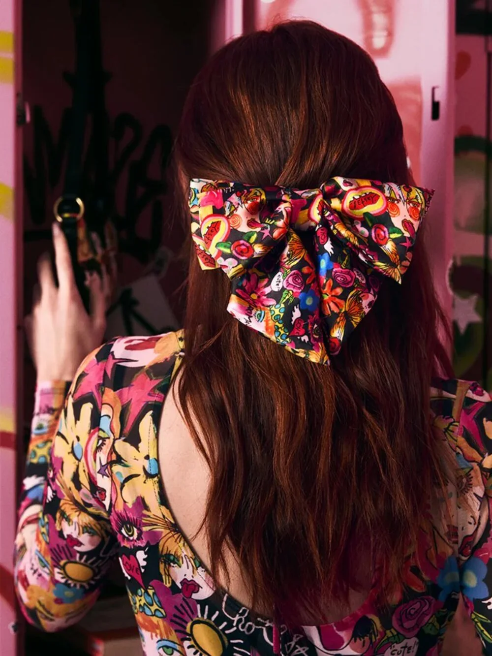 Betsey Johnson Oversized Bow Clip Black Multi NWT
